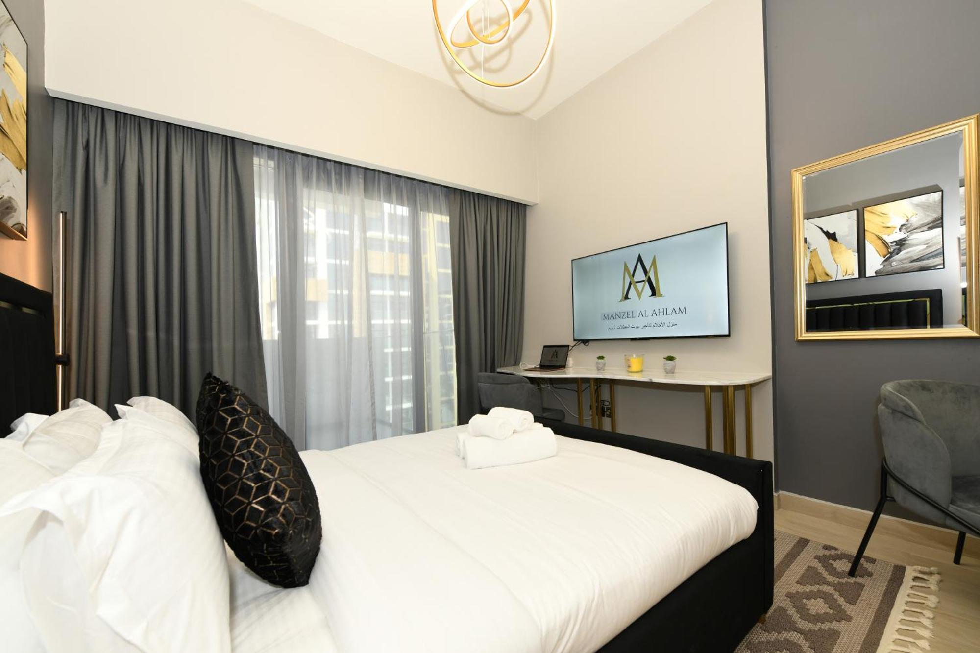 Stylish And Modern At Azizi Riviera - Apartment *