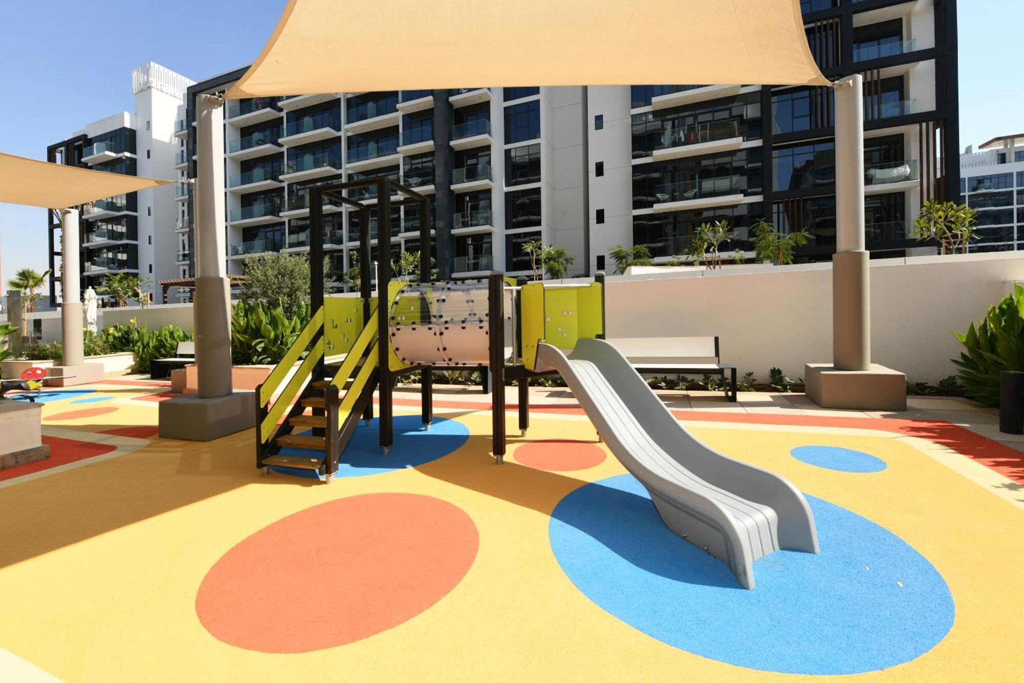 Stylish And Modern At Azizi Riviera -
